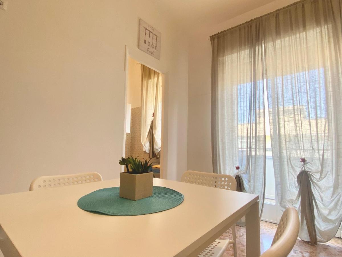 Guest House Service - Modugno Exterior foto