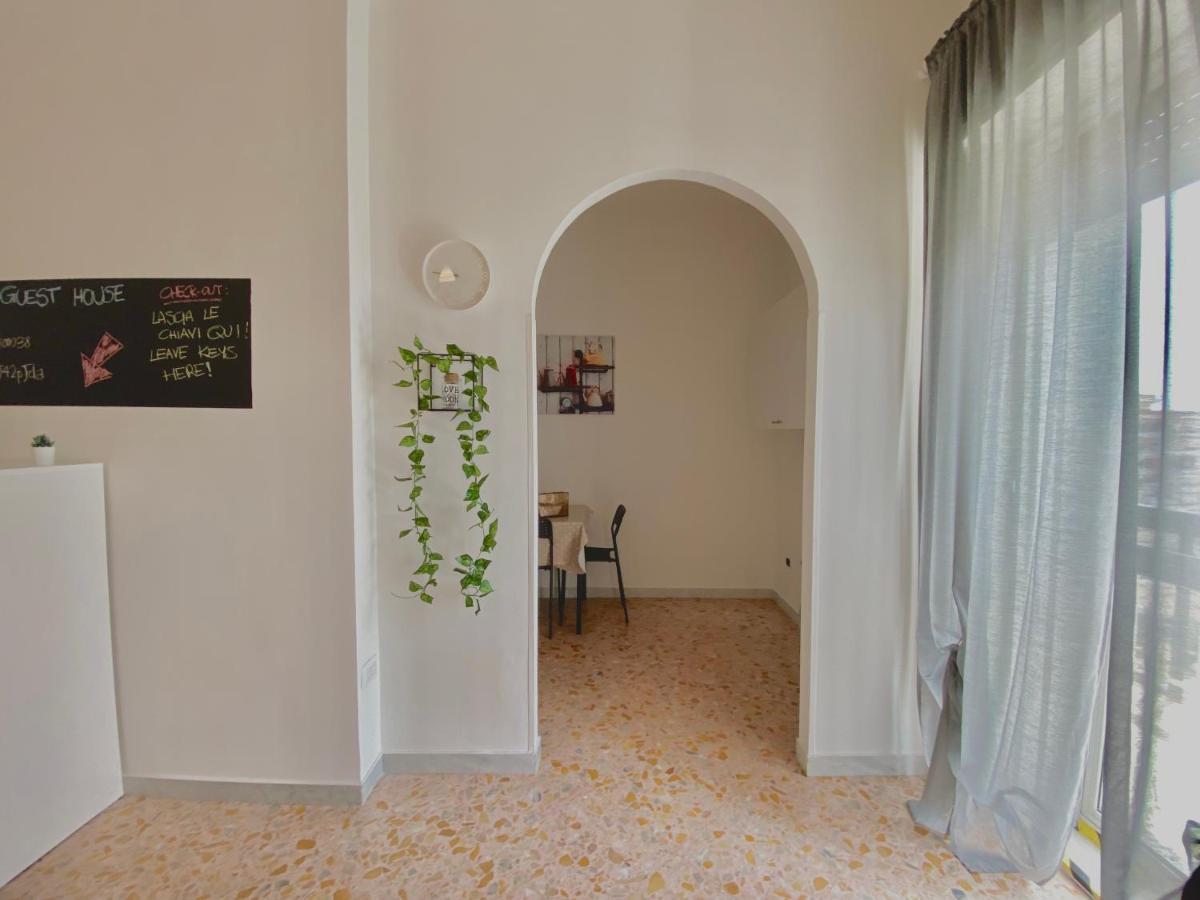 Guest House Service - Modugno Exterior foto