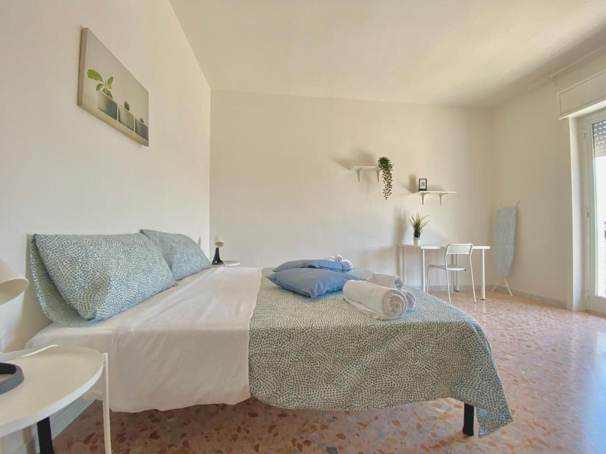 Guest House Service - Modugno Exterior foto