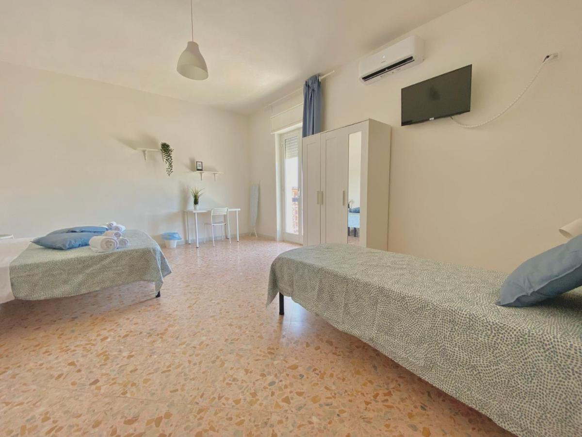 Guest House Service - Modugno Exterior foto